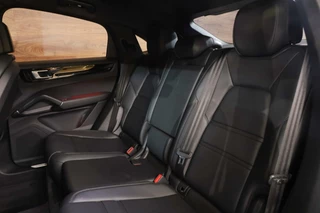 Porsche Cayenne Porsche Cayenne Coupe  2.9 S|Techart|Akrapovic|HUD|Pano|Keyless| - afbeelding nr 7