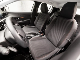 Peugeot 208 (APPLE CARPLAY, GROOT NAVI, PARKEERSENSOREN, SPORTSTOELEN, LANE ASSIST, NIEUWE APK, NIEUWSTAAT) - afbeelding nr 13