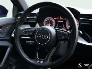Audi A3 Audi A3 40 TFSIe S EDITION / AMBIENTE / MATRIX / HEADUP / RS ZETEL / 18
