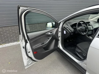 Ford Focus Ford Focus Wagon 1.0 Edition CLIMA*CRUISE*NAVIGATIE*PDC*NAP! - afbeelding nr 27