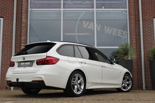 BMW 3 Serie ➡️ BMW 3-serie Touring 318i M Sport Corporate Lease | 1e eigenaar | M-pakket | LED | 18 inch | Camera | Trekhaak | NL auto | inc BTW | - afbeelding nr 3