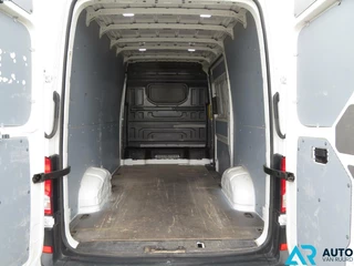 Volkswagen Crafter Volkswagen Crafter 2.0 TDI L3H3 * 140 PK * Trekhaak * Leer - afbeelding nr 5