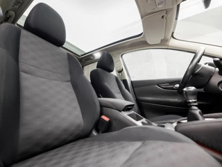 Nissan QASHQAI (PANORAMADAK, SCHERM, 360 CAMERA, CLIMATE, GETINT GLAS, SPORTSTOELEN, XENON, CRUISE, TREKHAAK, LM VELGEN, PARKEERSENSOREN, NIEUWE APK, NIEUWSTAAT) - afbeelding nr 8