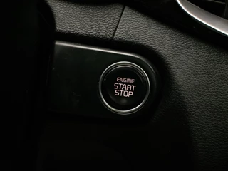 Kia ProCeed Kia ProCeed 1.4 T-GDI GT-PlusLine (PANORAMADAK,APPLE CARPLAY,XENON,STOELVERWARMING,SPORTSTOELEN,CAMERA,DODEHOEK,PDC,NETTESTAAT) - afbeelding nr 12