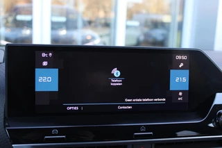 Citroën C4 Citroen C4 1.2 130PK FEEL PACK | NAVIGATIE | HEAD UP DISPLAY | ACHTERUITRIJ CAMERA | APPLE CARPLAY/ANDROID AUTO | LICHTMETALEN VELGEN | PARKEER SENSOREN | CLIMATE CONTROL | AFNEEMBARE TREKHAAK | EXTRA GETINTE ACHTER RUITEN | - afbeelding nr 21