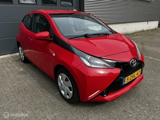 Toyota Aygo Toyota Aygo 1.0 VVT-i 5 DEURS / CRUISE / SCHADE - afbeelding nr 3