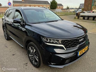 Kia Sorento Sorento 1.6T 267pk PHEV Hybrid 7 Pers. 4WD Automaat Edition , 55 km volledig elektrisch rijden hierna hybride aandrijving. Trekhaak , Navi , Apple Carplay - Android Auto , Parkeerhulp Voor& Achter . Stoel & Stuur verwarming , 7 jaar fabrieksgarantie - afbeelding nr 7