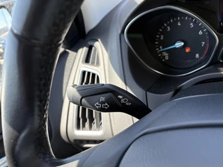 Ford Focus Ford Focus 1.0 Titanium Edition 125PK | SYNC 2 Navigatie | S-Pack - afbeelding nr 13