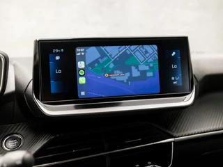 Peugeot 208 Peugeot 208 1.2 PureTech Allure Deluxe (VIRTUAL COCKPIT, APPLE CARPLAY, GROOT NAVI, 360 CAMERA, LEDER, SPORTSTOELEN, GETINT GLAS, LM VELGEN, CRUISE, KEYLESS, NIEUWE APK, NIEUWSTAAT) - afbeelding nr 29