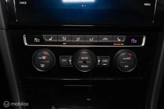 Volkswagen Golf Volkswagen Golf 2.0 TSI GTI TCR PANO|AKRA|LED|CAMERA|ACC| - afbeelding nr 24