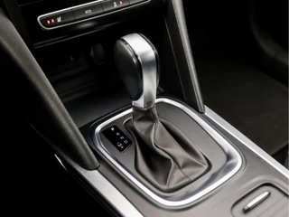 Renault Mégane Estate Automaat (APPLE CARPLAY, NAVIGATIE, DIGITAL COCKPIT, CAMERA, GETINT GLAS, SPORTSTOELEN, STOELVERWARMING, KEYLESS, PARKEERSENSOREN, NIEUWSTAAT) - afbeelding nr 10