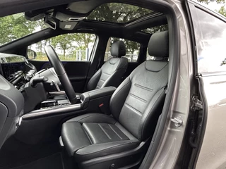 Mercedes-Benz B-Klasse Mercedes-Benz B-Klasse 250e AMG // Trekhaak // Panoramadak // Stoelkoeling // Distronic // Leder // Memory // Keyless // Elek. Achterklep - afbeelding nr 3