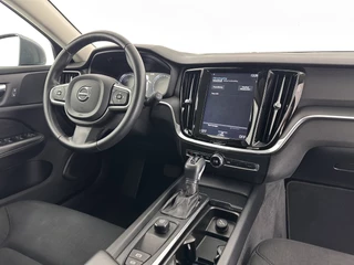 Volvo V60 Volvo V60 2.0 T4 Aut. *FULL-LED | DIGI-COCKPIT | NAVI-FULLMAP | ECC | CRUISE | COMFORT-SEATS | LANE-ASSIST | CARPLAY | 18
