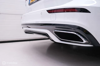 Volvo V60 Volvo V60 2.0 T8 Recharge AWD R-Design | NL auto | DAB+ | CarPlay | Adaptive | Blis | Rijklaar | - afbeelding nr 56