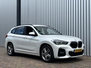 BMW X1 BMW X1 sDrive18i High Executive | M-Sport Pakket - afbeelding nr 10