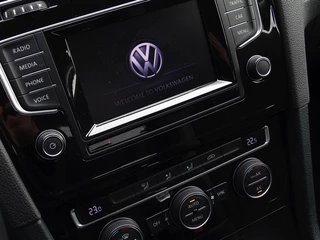 Volkswagen Golf Volkswagen Golf 1.4 TSI 149PK DSG / Highline 2015 / RNS / *NAP* - afbeelding nr 19