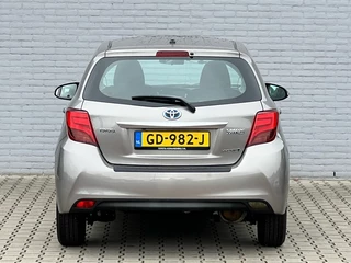 Toyota Yaris Toyota Yaris 1.5 Hybrid Aspiration Automaat 5-deurs | Navi | Cruise control - afbeelding nr 7