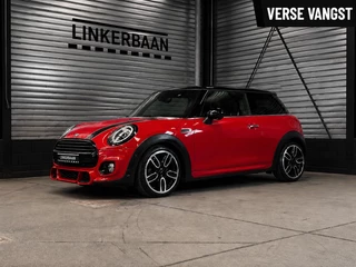 MINI Cooper 1.5 | Chili | JCW Pakket | Leder | LED | H&K | Head Up | 18 inch | NL Auto |
