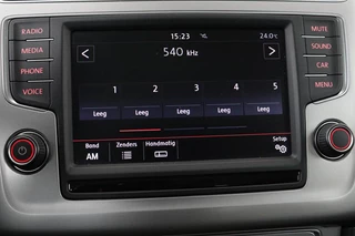 Volkswagen Polo Volkswagen Polo 1.0 TSI Edition | Carplay | Trekhaak | Airco |  Cruise control | Bluetooth - afbeelding nr 19