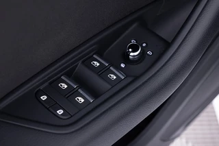 Audi A4 Audi A4 Avant 35 TFSI S edition Competition | PANORAMADAK | Full LED | ECC | CARPLAY *2e Pinksterdag OPEN v.a 11u tot 17u* - afbeelding nr 10