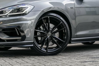 Volkswagen Golf Volkswagen Golf 2.0 TSI 4Motion R Performance Pano Akra DCC - afbeelding nr 8