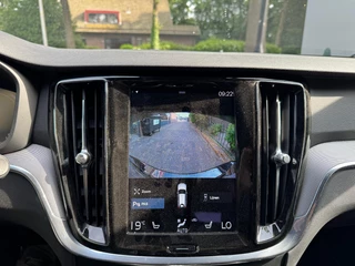 Volvo V60 Volvo V60 2.0 T6 Recharge AWD R-Design R-Design/Airco/Lichtmetalen velgen/Stoelverw. - afbeelding nr 25
