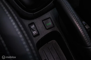 Renault Clio Renault Clio Estate 0.9 TCe Intens | Trekhaak | Alcantara | LED koplampen | NL auto NAP | Cruise | - afbeelding nr 30