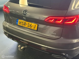 Volkswagen Touareg Volkswagen Touareg 3.0 R|Pano|Massage|Hybrid|21
