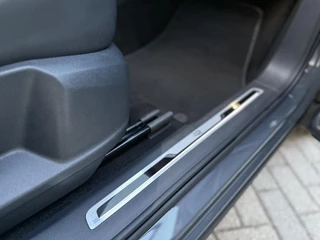 Volkswagen Tiguan Volkswagen Tiguan 1.4 TSI eHybrid R-Line Business+ 245Pk Fabrieksgarantie tot 2027 - afbeelding nr 27