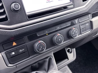 Volkswagen Crafter Volkswagen Crafter 30 2.0 TDI L3H3 Navigatie Achteruitrijcamera Betimmering Cruise Control - afbeelding nr 10