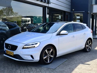 Volvo V40 Volvo V40 1.5 T3 Polar+ Sport R-Design, Pano, Cam, Standkachel, dealer onderhoud - afbeelding nr 24