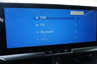 Toyota C-HR |Navi|Carplay|Stoel en stuurverwarming|Camera|PDC V+A|Elektrische a.klep| - afbeelding nr 24