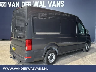 Volkswagen Crafter Volkswagen Crafter 2.0 TDI L3H3 L2H2 Euro6 Airco | Trekhaak | Parkeersensoren Bijrijdersbank - afbeelding nr 11