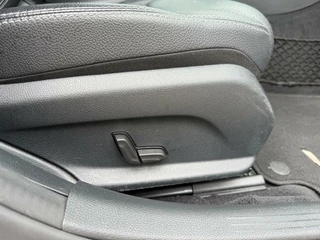 Mercedes-Benz C-Klasse Mercedes C-klasse AMG Pakket CarPlay Navi Cruise Climate Sensoren - afbeelding nr 21