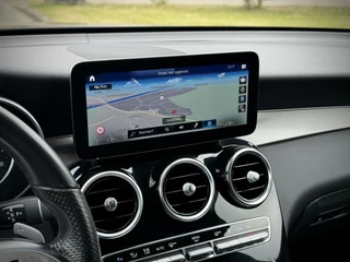 Mercedes-Benz GLC Mercedes GLC-klasse 300e 4MATIC AMG Panoramadak|Camera 360°|Sfeerverlichting|Night pakket|AppleCarplay - afbeelding nr 32