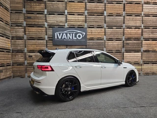 Volkswagen Golf Volkswagen Golf 2.0 TSI R 4Motion AKRAPOVIC DRIFT Eventuri HUD Maxton Design IQ Led H&K - afbeelding nr 3
