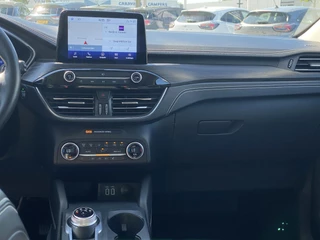 Ford Kuga Ford Kuga 2.5 PHEV Vignale 225pk | Driver Assistance Pack | Technology Pack | Winterpack | Trekhaak | 1.500kg Trekgewicht - afbeelding nr 20