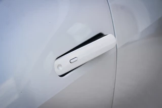 Toyota C-HR Toyota C-HR 1.8 Hybrid 140 First Edition | Camera | Adaptive Cruise - afbeelding nr 5