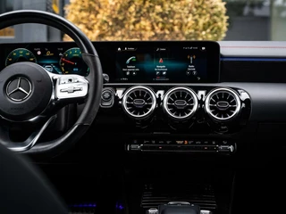 Mercedes-Benz CLA Mercedes CLA-klasse 250 e AMG|PANO|BURMESTER|CAMERA|LED|18'' - afbeelding nr 21
