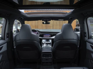 Audi Q7 Audi Q7 60 TFSIe 450PK Quattro / Laser / RS Edit. / Softclose / 360° / 2 - afbeelding nr 9