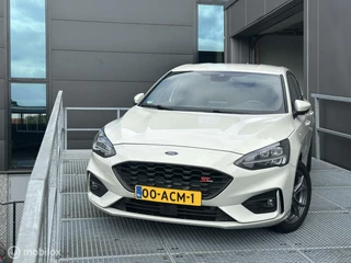 Ford Focus Ford Focus 1.5 EcoBoost ST LINE - afbeelding nr 8