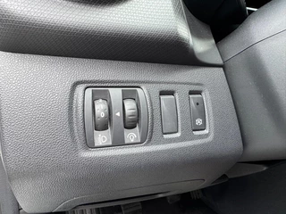 Renault Clio Renault Clio 0.9 TCe Eco2 Authentique Airco/5-Deurs - afbeelding nr 16