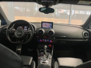 Audi A3 Audi A3 Sportback 2.0 TFSI S3 quattro |PANODAK | VOL LEER | 19