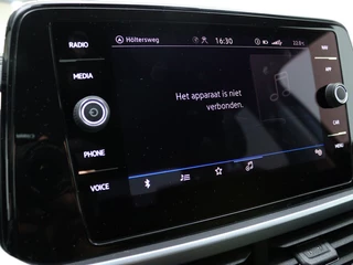 Volkswagen T-Roc Volkswagen T-Roc 1.5 TSI Life Bns | Private Lease 639,- | Navigatie | Camera | K - afbeelding nr 31