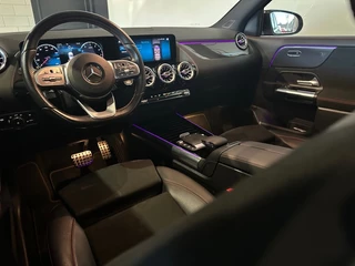 Mercedes-Benz GLA Mercedes-Benz GLA 180 BNS SOL. AMG-LINE l STOELVER l CAMERA l SFEERVERL l 19INCH l - afbeelding nr 16