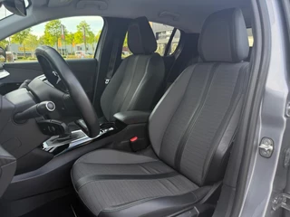 Peugeot 208 Peugeot 208 1.2 PureTech Allure, Parkeercamera, Virtual Cockpit, Cruise Control, Apple CarPlay - afbeelding nr 10