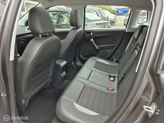 Peugeot 2008 PEUGEOT 2008 1.2 PURETECH ALLURE / 1e Eigenaar / Panoramadak / - afbeelding nr 12