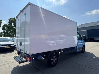 Volkswagen Crafter Volkswagen Crafter 35 2.0 TDI L4 Trendline BAKWAGEN MET DEUREN / EURO 6 / N.A.P / DEALER ONDERHOUDEN - afbeelding nr 5