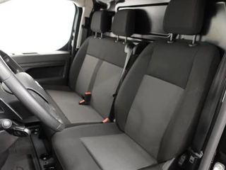 Opel Vivaro Opel Vivaro 2.0 BlueHDi 145PK L2 Automaat Airco Navigatie Trekhaak Side Bars Betimmering Laadruimte - afbeelding nr 24