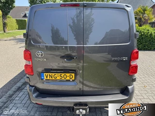 Toyota ProAce Toyota ProAce Worker 2.0 D-4D Live Black Edition 2500 kg trekgewicht - afbeelding nr 4